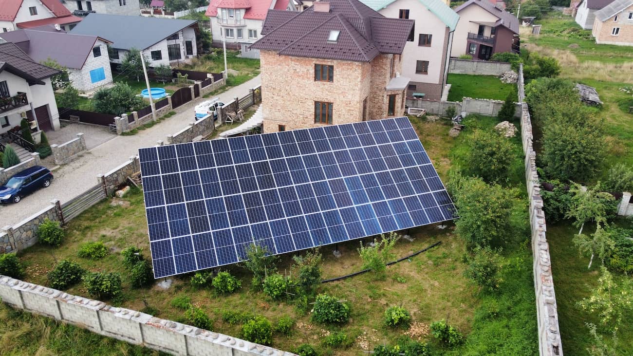 Сонячну станцію для дому потужністю 30 кВт змонтовано в Надвірній