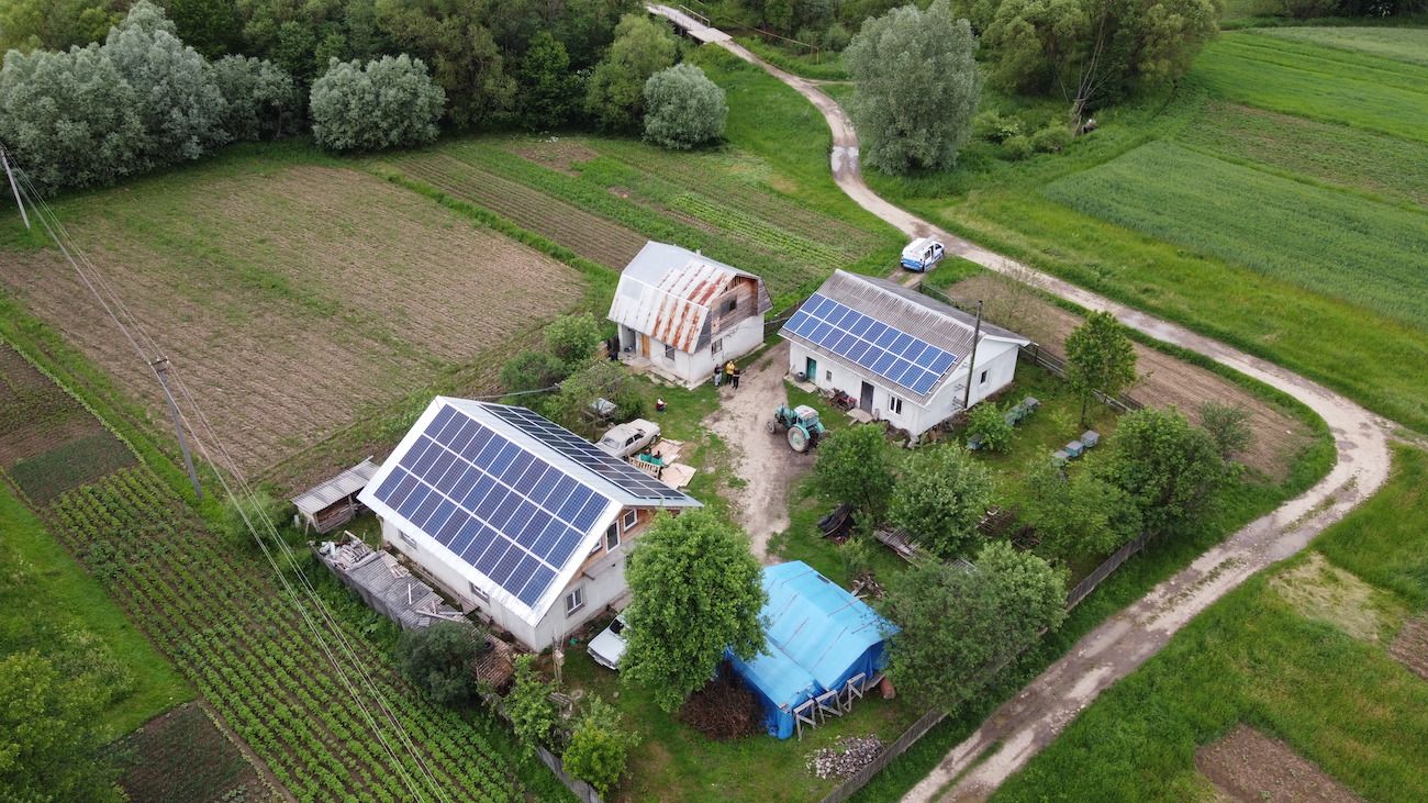 Мережева сонячна електростанція на 26 кВт у Вікторові