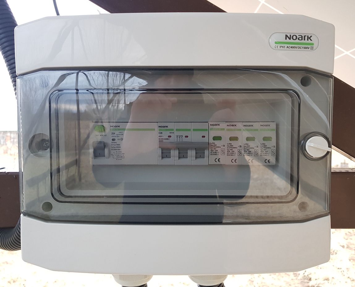 автоматику захисту змінного та постійного струму NOARK Electric