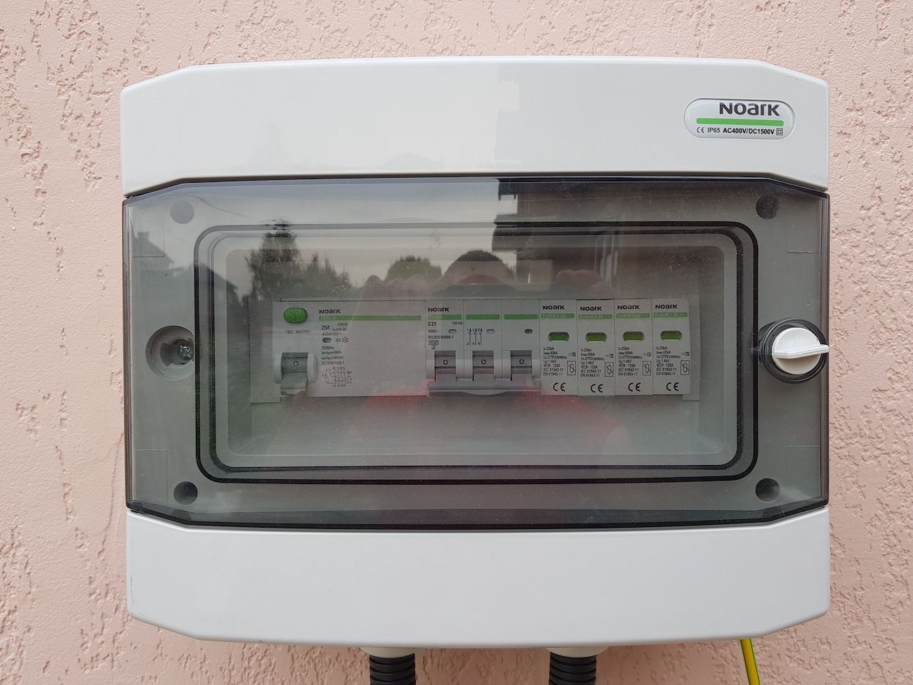 автоматику захисту змінного і постійного струму NOARK Electric
